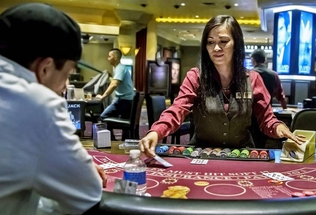 Top chiến lược chiến thắng khi chơi game xóc đĩa và mẹo chọn game xóc đĩa uy tín